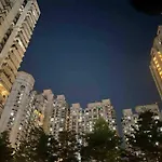 Executive Studio Apt In Dlf Midtown West Delhi